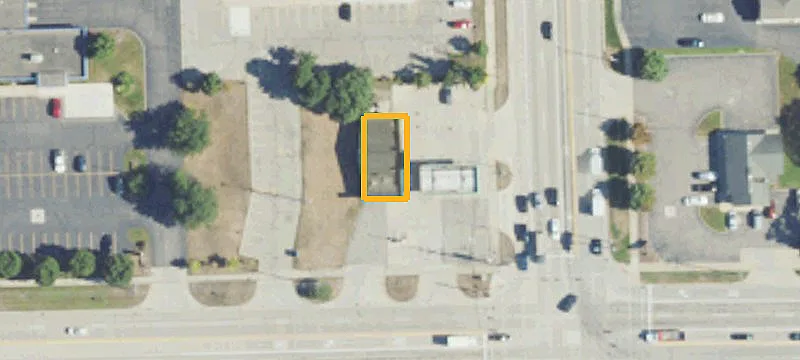 51015 Van Dyke Ave