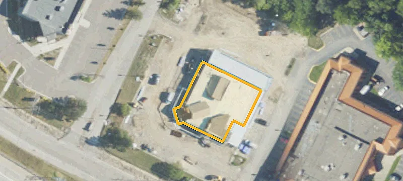 27522 Northwestern Hwy