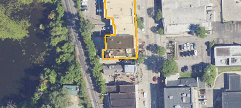 335 Main St