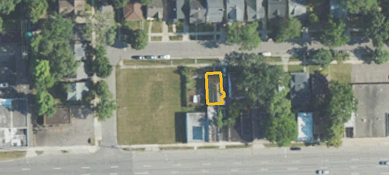 471 Bennett Ave