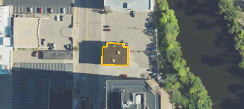 217 Grand Ave