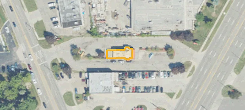31401 Groesbeck Hwy