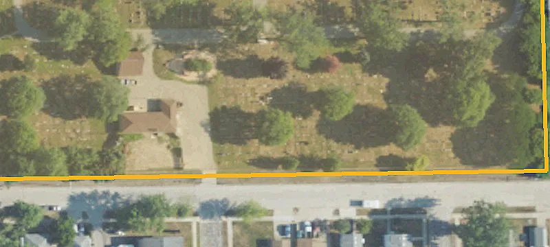 899 Frd Ave
