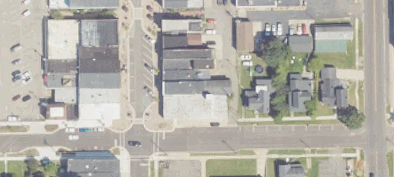 123 Main St