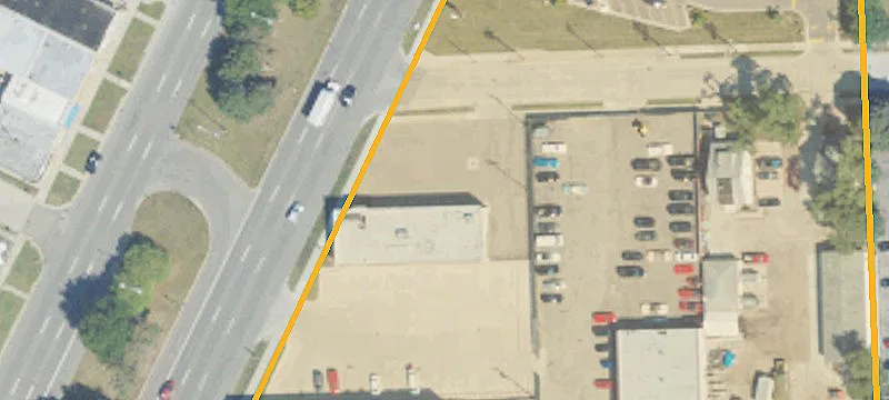 26600 Gratiot Ave