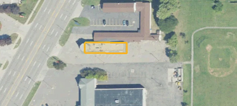 31370 Groesbeck Hwy