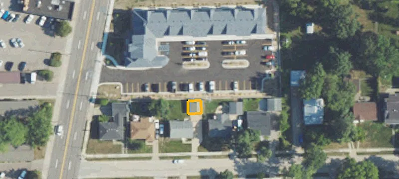 424 Rochester Rd