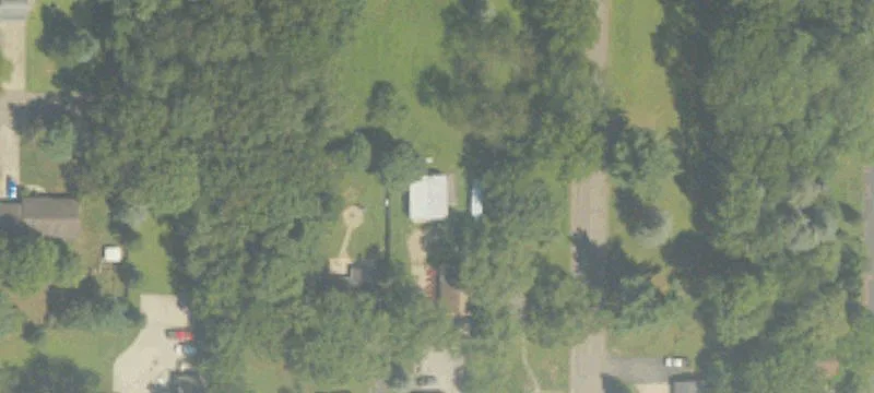 821 Centre Ave
