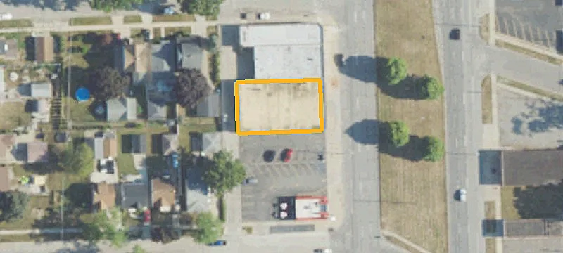 3120 Ft St