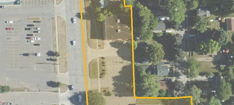 752 Baldwin Ave