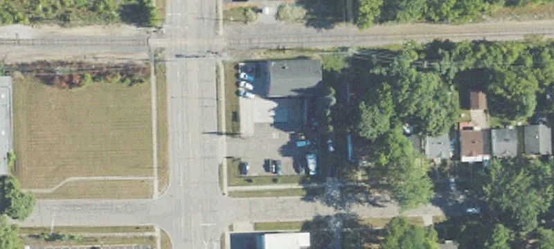 1390 Baldwin Ave