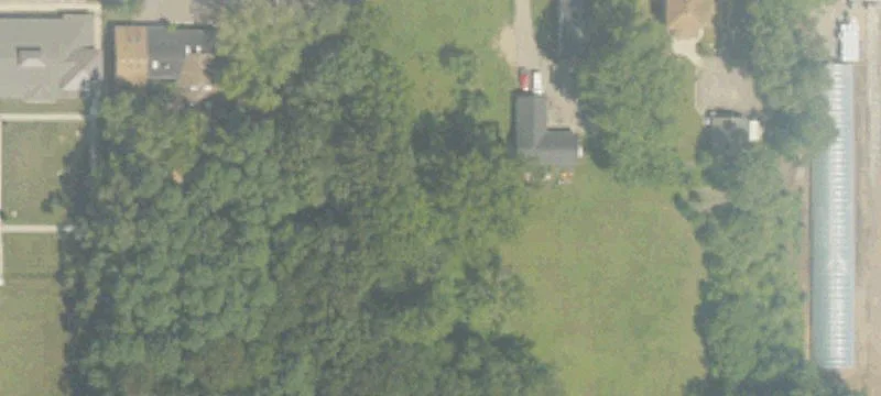 830 Ctr Ave