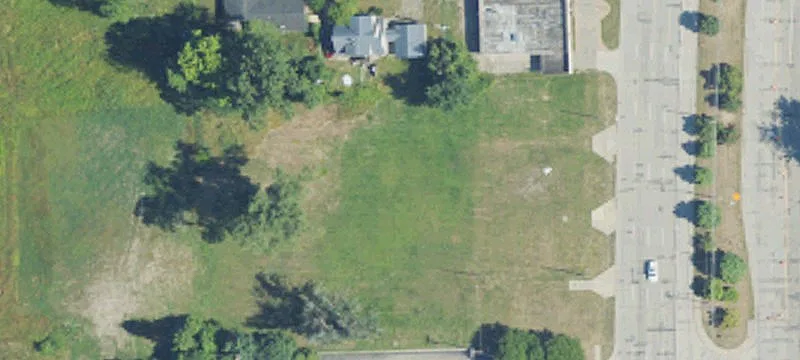 33111 Mound Rd