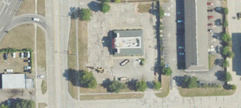 25700 Dequindre Rd