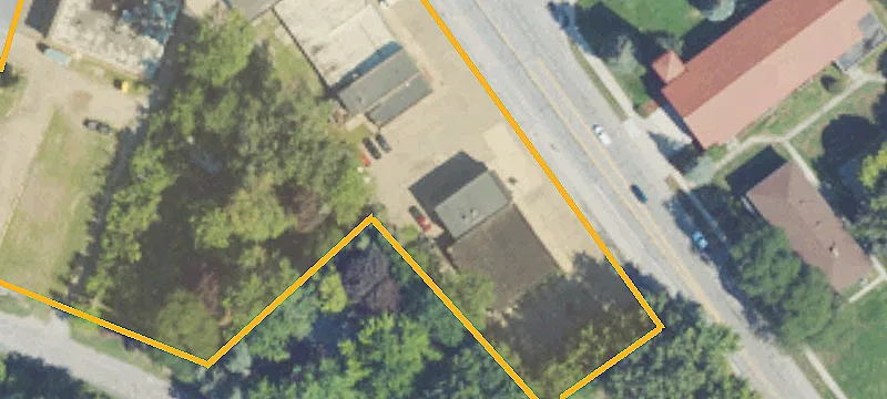 24416 Crocker Blvd