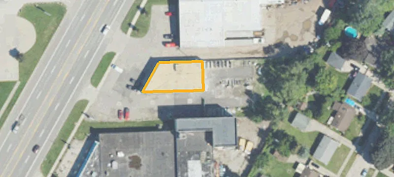 36140 Groesbeck Hwy