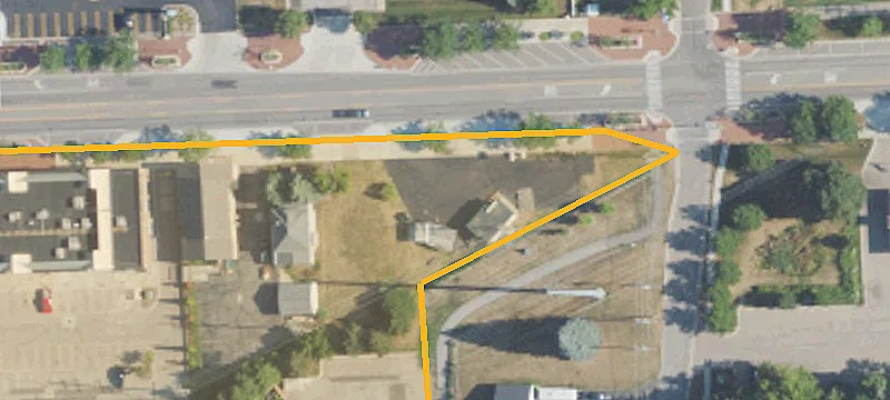 3470 Auburn Rd