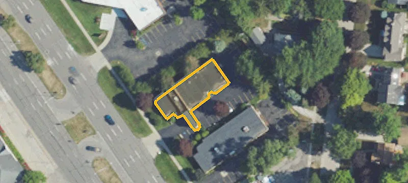 26154 Woodward Ave