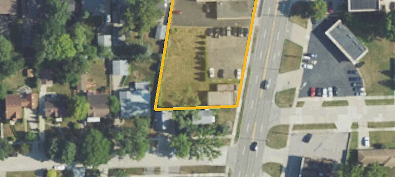 3107 Rochester Rd