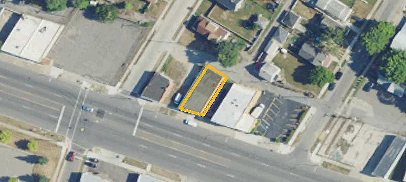 226 Southfield Rd