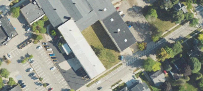 111 Henry St