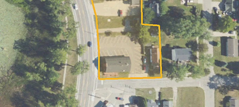 902 Saginaw St