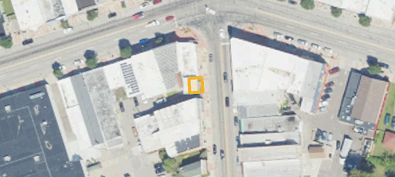 114 Putnam St