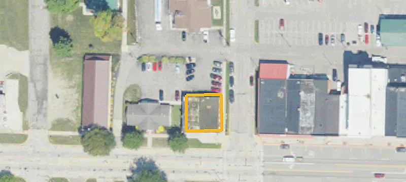 202 Main St