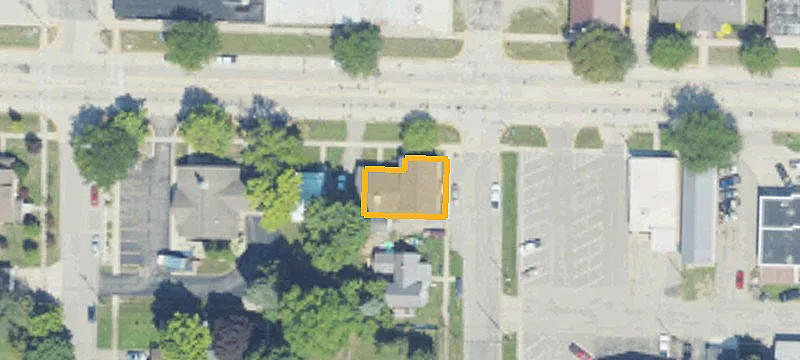 303 Main St