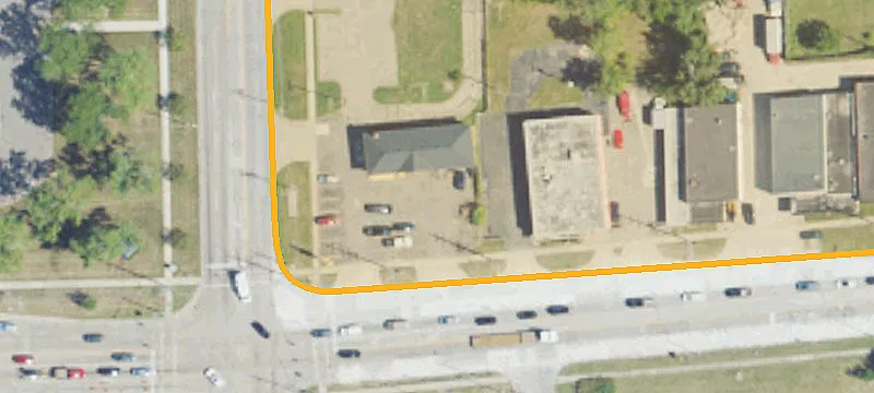 25028 Schoenherr Rd