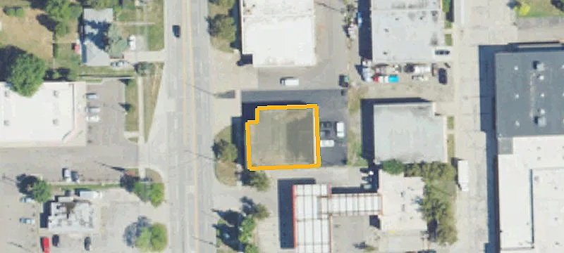 23040 Schoenherr Rd