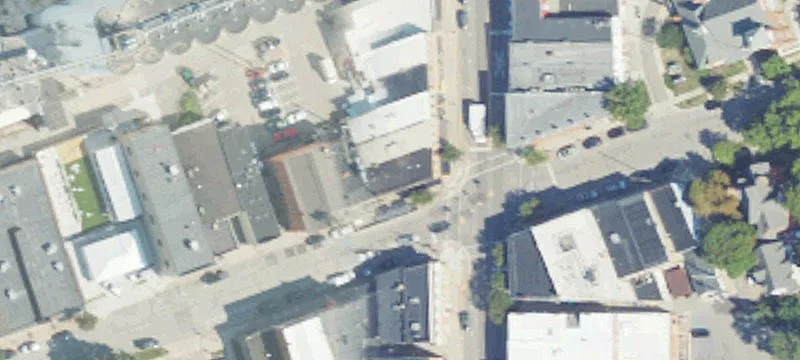 101 Main St