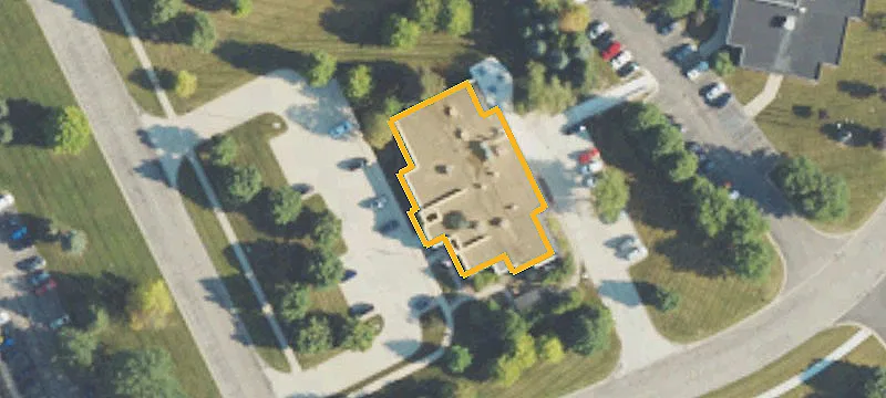 4889 Venture Dr