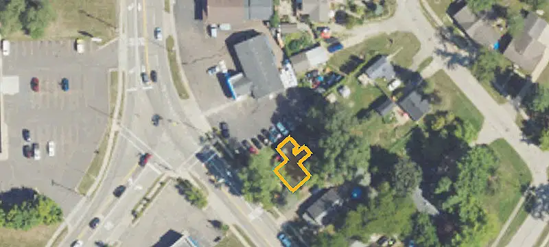 914 Leroy St