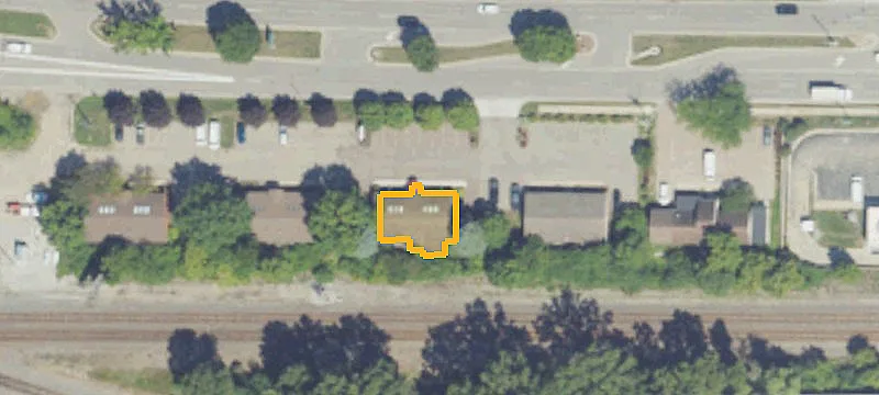 1125 Trowbridge Rd