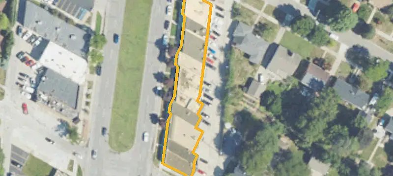 19818 Mack Ave