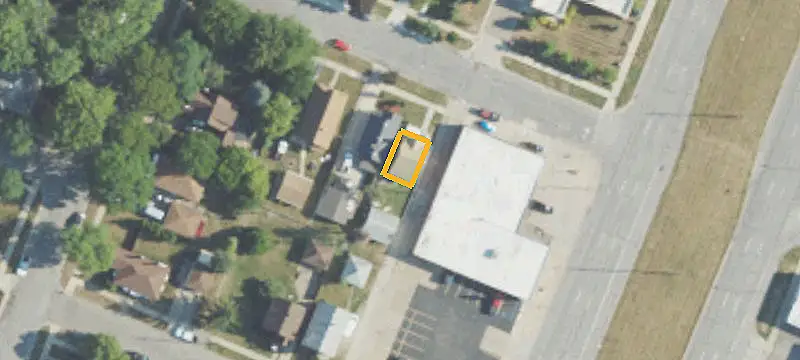 1303 Lincoln Ave