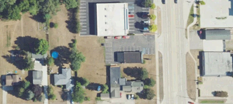 52245 Van Dyke Ave