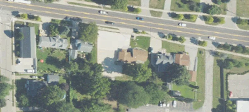 498 Monroe St