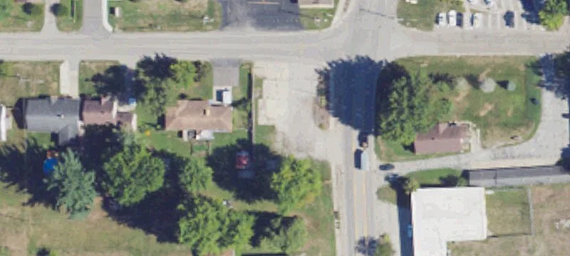 921 Saginaw St