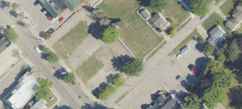 Bush Ave