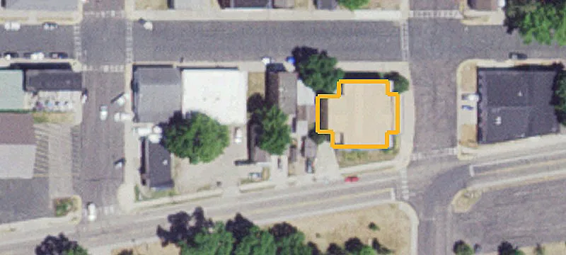 407 Elm Ave