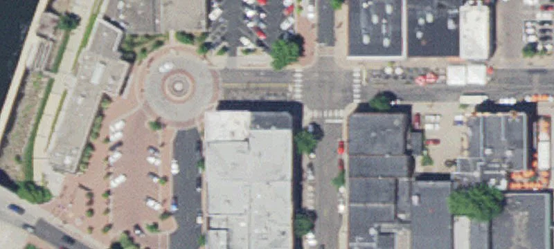 2015 2nd Ave