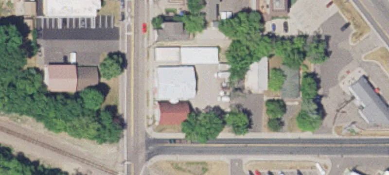 1564 Budd Ave