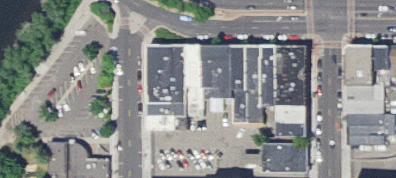 106 Main St