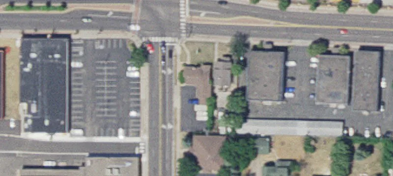 502 Main St