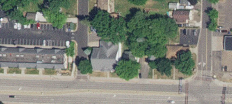 467 Broadway Ave