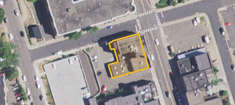 270 Main N St