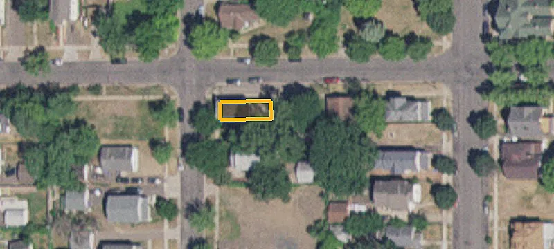 900 Desoto St