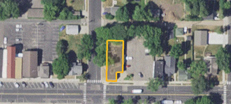 4 Main St